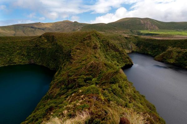 caldeiras-negra-e-comprida - https://parquesnaturais.azores.gov.pt/pt/parques/4/poi/30