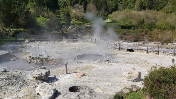 campo-fumarolico-da-lagoa-das-furnas