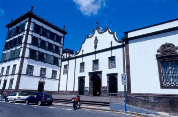 convento-e-capela-de-nossa-senhora-da-esperanca-igreja-de-nosso-senhor-santo-cristo