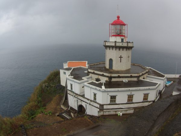 farol-da-ponta-do-arnel