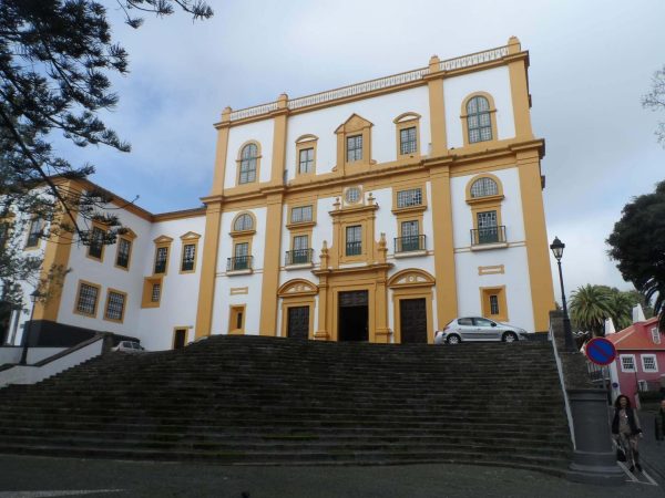 igreja-de-nossa-senhora-do-carmo - exploreterceira.com