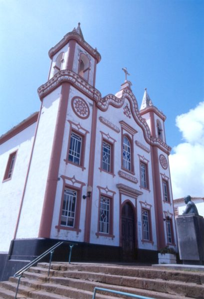 igreja-do-senhor-santo-cristo-das-misericordias