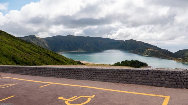 miradouro-da-lagoa-do-fogo