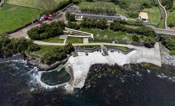 zona-balnear-dos-salgueiros - exploreterceira.com