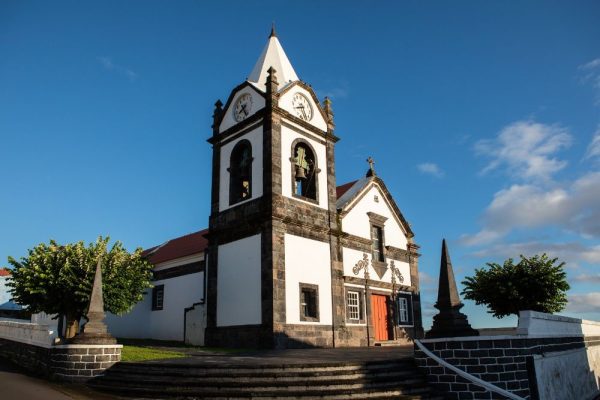 Igreja de Nossa Senhora das Neves